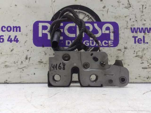 Zamek maski 5K1823509 VAG