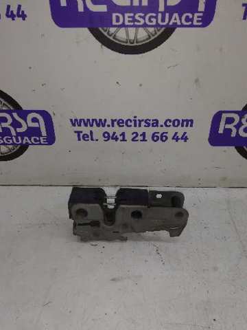 Zamek maski 5K1823509 VAG