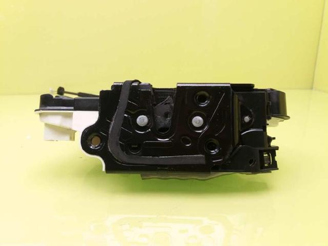 Zamek drzwi przednich lewych 5K1837015B VAG