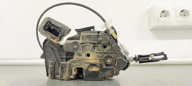 Zamek drzwi przednich lewych Skoda Yeti 5L, 5L1, 5L2, 5L6, 5L7