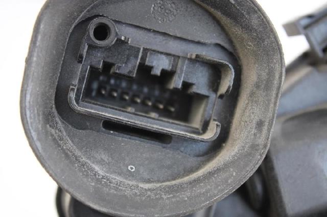 Zamek drzwi przednich lewych Skoda Yeti 5L, 5L1, 5L2, 5L6, 5L7