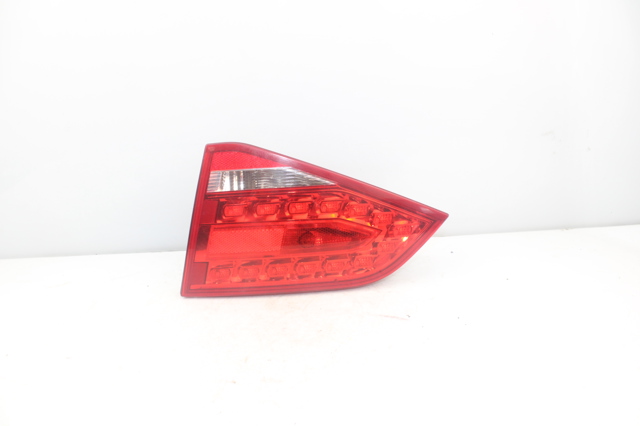 Lampa tylna Audi A4