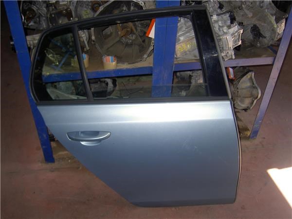 Drzwi tylne prawe 5K6833056K VAG