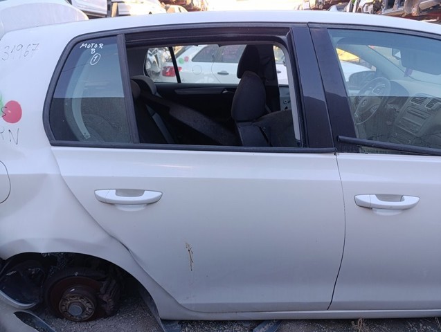 Drzwi tylne prawe 5K6833056K VAG