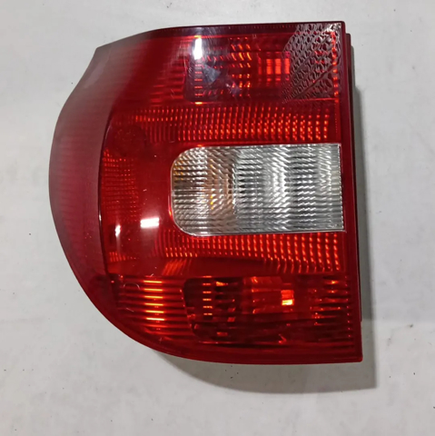 Lampa zespolona tylna lewa 5L0945111 VAG