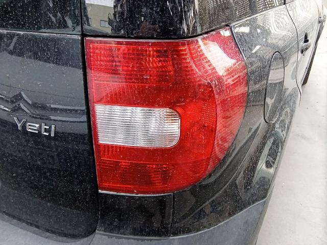 Lampa zespolona tylna prawa 5L0945112 VAG