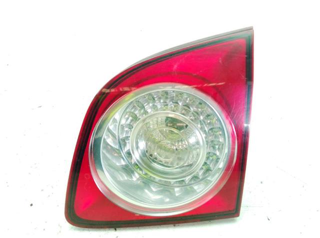 Lampa zespolona tylna prawa wewnętrzna 5M0945094J VAG