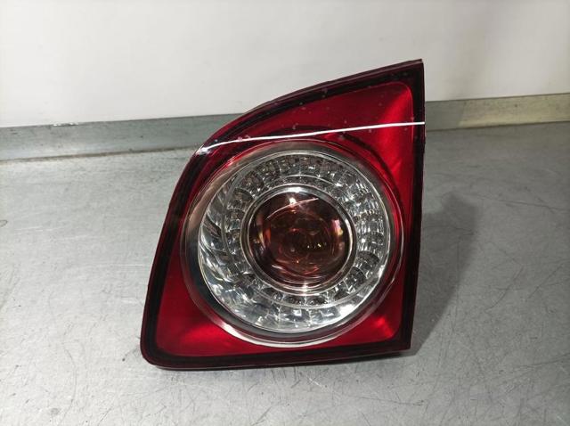 Lampa zespolona tylna prawa wewnętrzna 5M0945094S VAG
