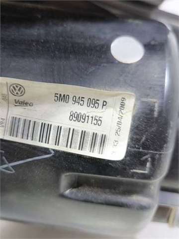 Lampa zespolona tylna lewa zewnętrzna 5M0945095P VAG