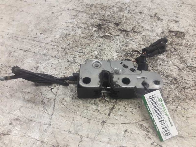 Zamek maski 5M1823509 VAG
