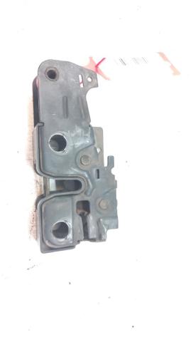 Zamek maski 5M1823509 VAG