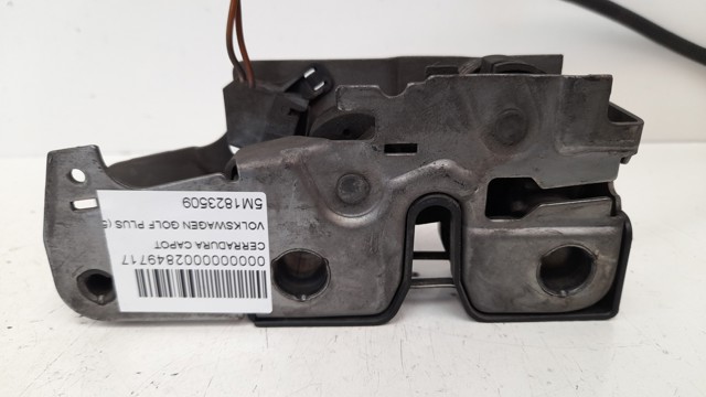 Zamek maski 5M1823509 VAG