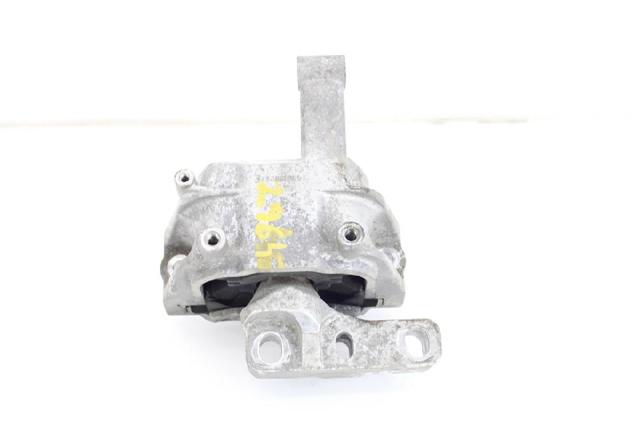 Poduszka (podpora) silnika prawa 5N0199262E VAG