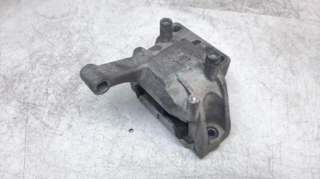 Poduszka (podpora) silnika prawa 5N0199262L VAG