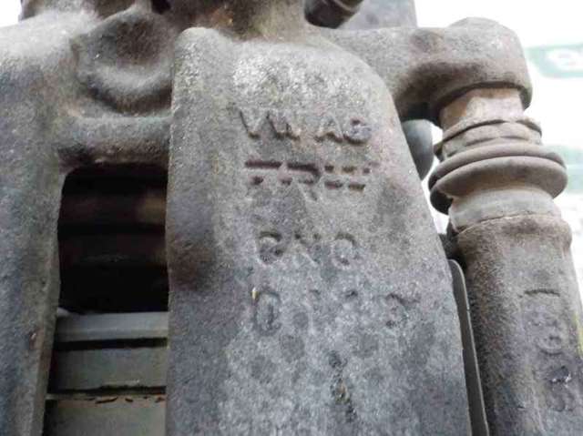 Zacisk hamulcowy tylny lewy 5N0615403 VAG