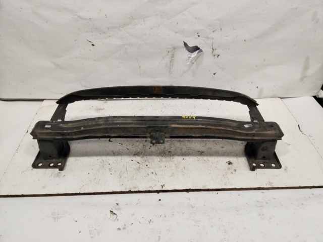 Wzmocnienie zderzaka przedniego 5N0807109B VAG