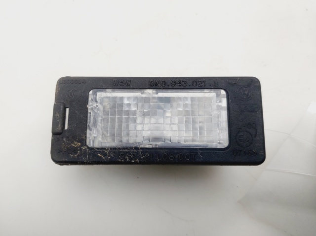 Lampa oświetlenia tylnej tablicy rejestracyjnej 5N0943021B VAG