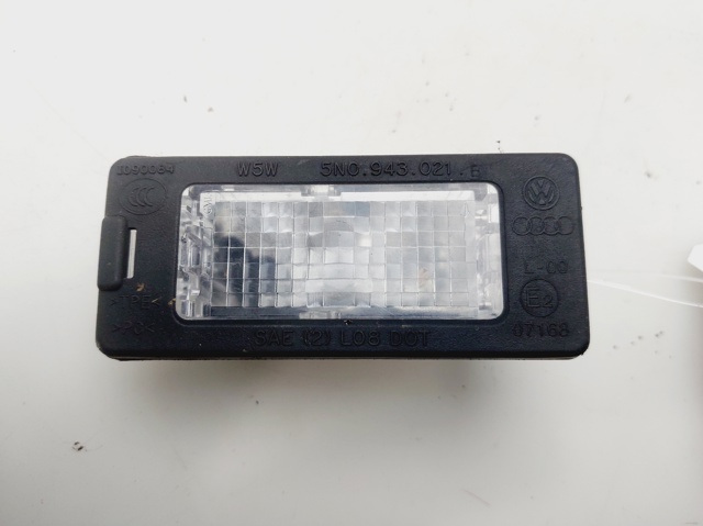 Lampa oświetlenia tylnej tablicy rejestracyjnej 5N0943021B VAG