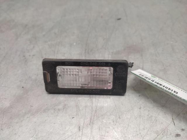 Lampa oświetlenia tylnej tablicy rejestracyjnej 5N0943021B VAG