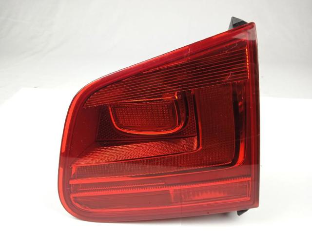 Lampa zespolona tylna prawa wewnętrzna 5N0945094G VAG