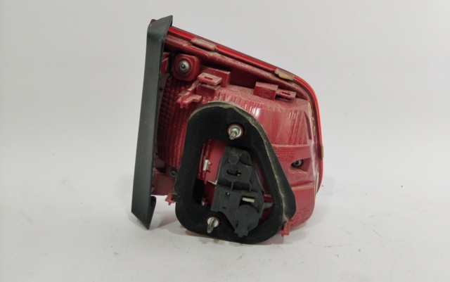 Lampa zespolona tylna prawa wewnętrzna 5N0945094G VAG