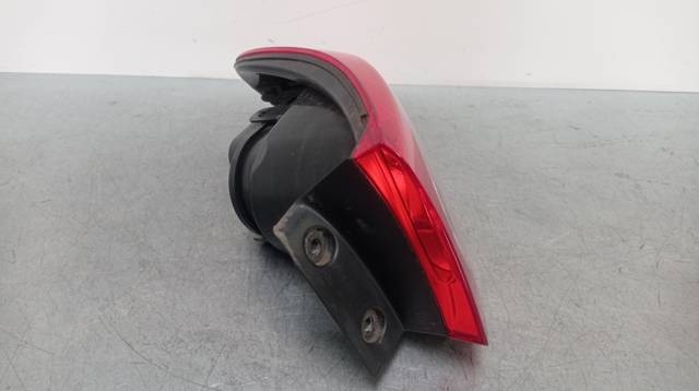 Lampa zespolona tylna prawa zewnętrzna 5N0945096F VAG