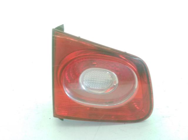 Lampa zespolona tylna lewa wewnętrzna 5N0945107B VAG