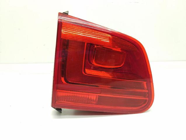 Lampa zespolona tylna lewa wewnętrzna 5N0945309 VAG