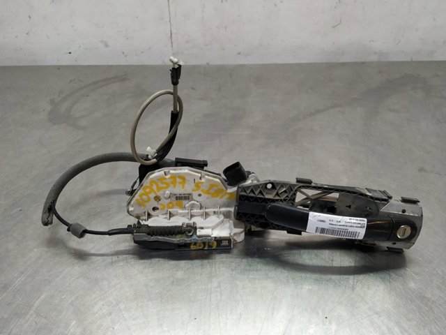 Zamek drzwi przednich lewych 5N1837015A VAG