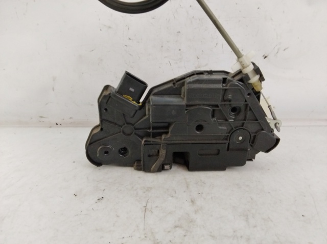 Zamek drzwi przednich lewych 5N1837015F VAG