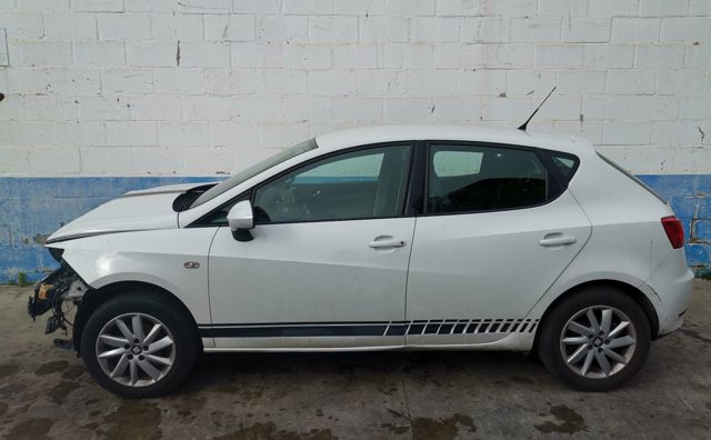 Zamek drzwi przednich lewych 5N1837015N VAG