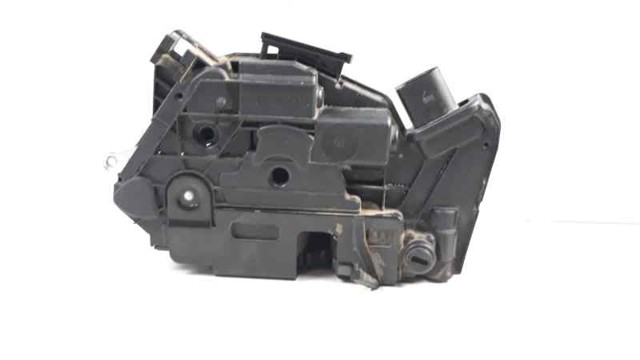 Zamek drzwi przednich prawych 5N1837016C VAG