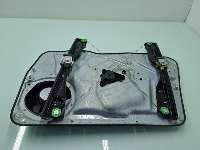 Mechanizm podnoszenia szyby drzwi przednich lewych 5N1837729G VAG