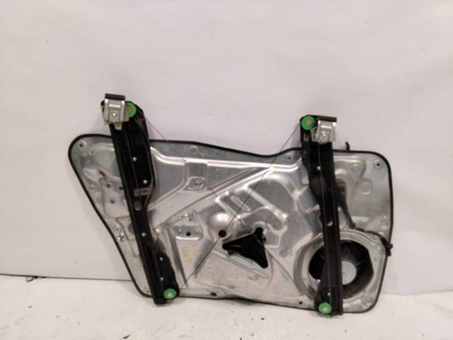 Mechanizm podnoszenia szyby drzwi przednich prawych 5N1837730G VAG