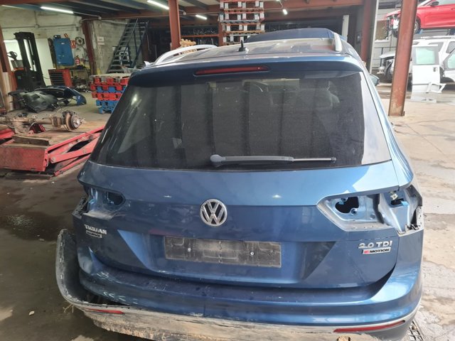 Drzwi tylne (bagażnika 3/5) 5NA827025K VAG