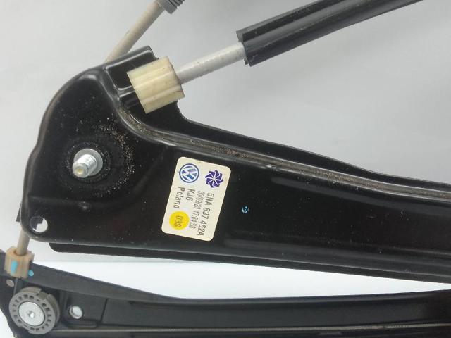 Mechanizm podnoszenia szyby drzwi przednich prawych 5NA837462A VAG
