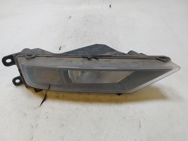 Lampa przeciwmgielna prawa 5NA941700D VAG