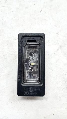 Lampa oświetlenia tylnej tablicy rejestracyjnej 5NA943021 VAG