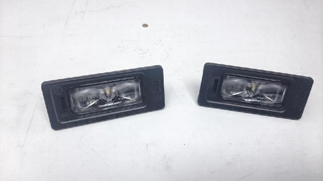 Lampa oświetlenia tylnej tablicy rejestracyjnej 5NA943021 VAG