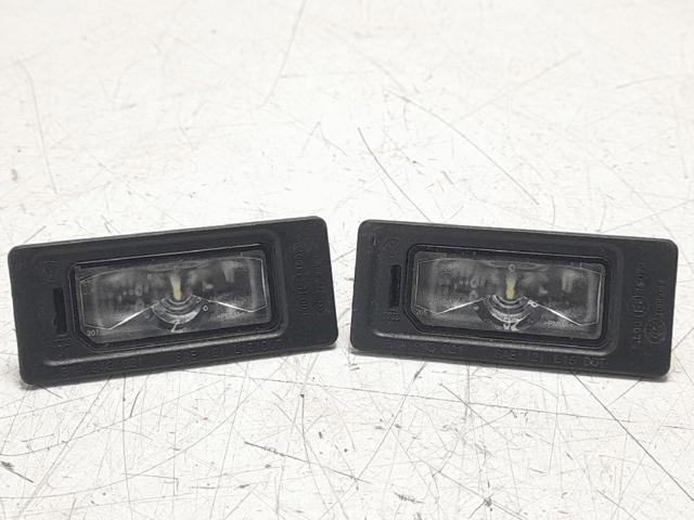 Lampa oświetlenia tylnej tablicy rejestracyjnej 5NA943021 VAG