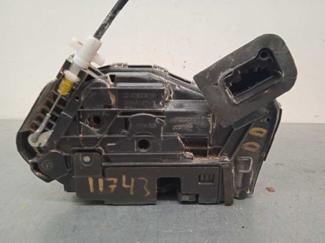 Zamek drzwi przednich prawych 5NB837016C VAG