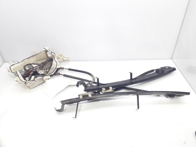 Mechanizm podnoszenia szyby drzwi przednich lewych 5P0837461 VAG