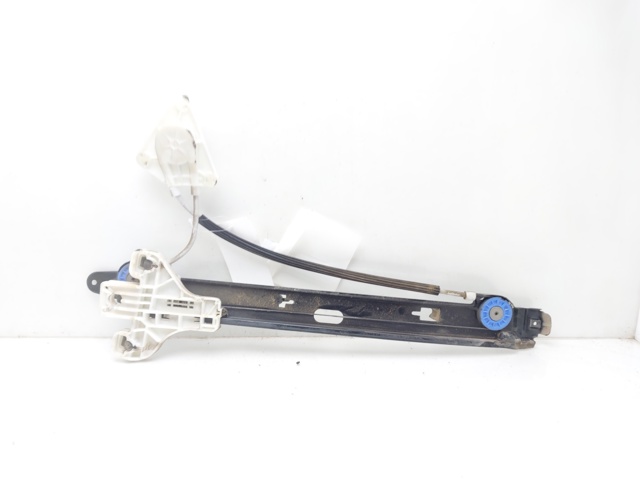 Mechanizm podnoszenia szyby drzwi przednich prawych 5P0837462 VAG