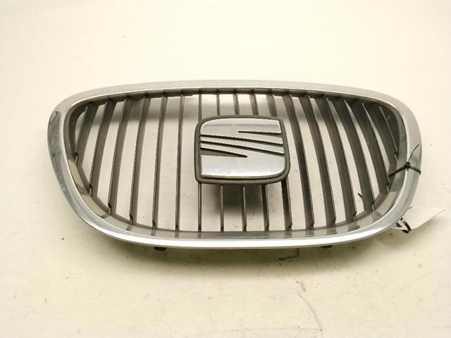 Atrapa chłodnicy 5P0853651A9B9 VAG