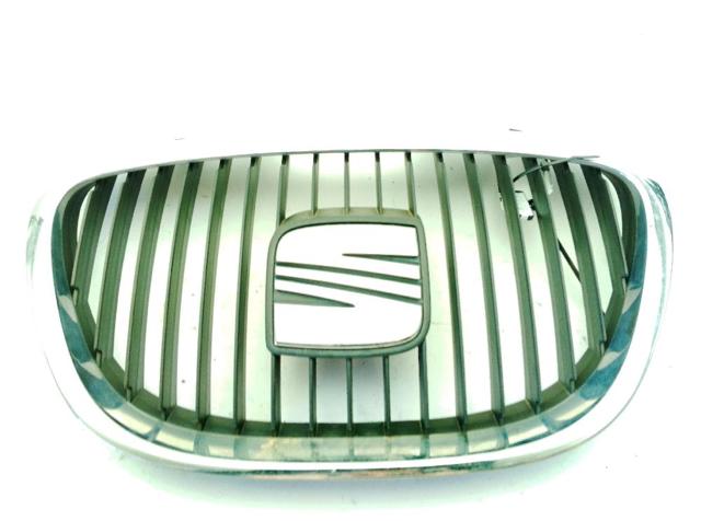 Atrapa chłodnicy 5P0853651A9B9 VAG