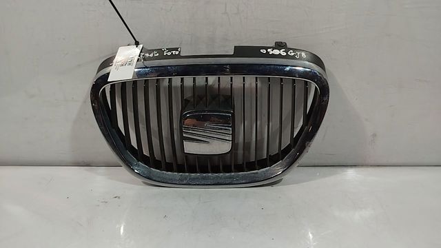 Atrapa chłodnicy 5P0853654 VAG