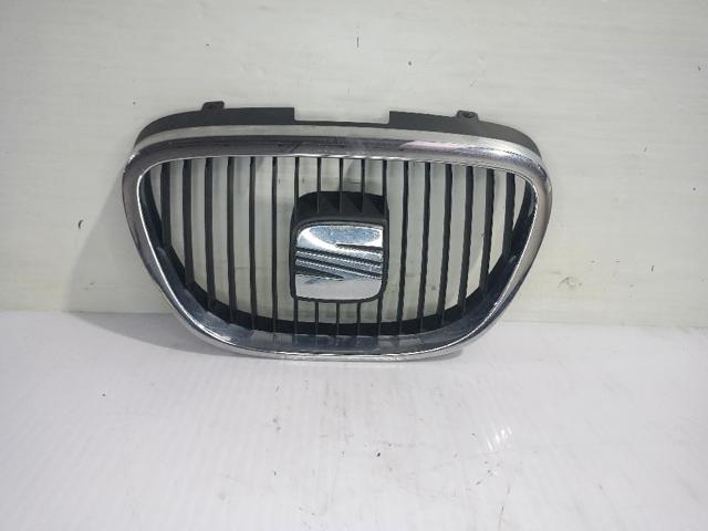 Atrapa chłodnicy 5P0853654 VAG