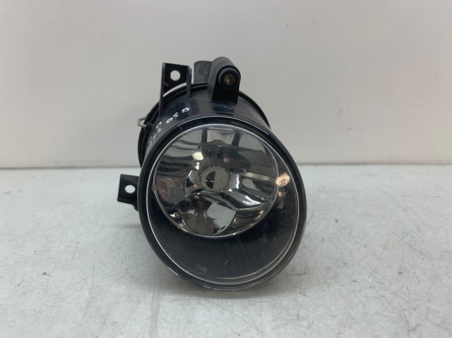 Lampa przeciwmgielna prawa 5P0941700A VAG