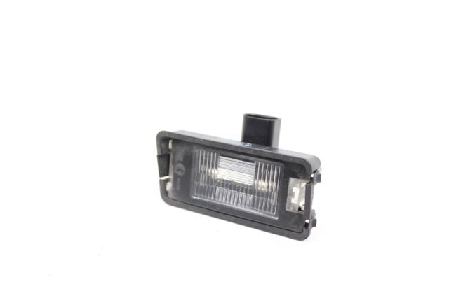Lampa oświetlenia tylnej tablicy rejestracyjnej 5P0943021 VAG