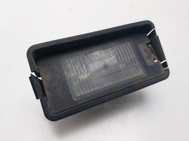 Lampa oświetlenia tylnej tablicy rejestracyjnej 5P0943021 VAG